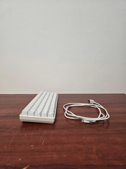 Tastatura gaming Switch-uri rosii