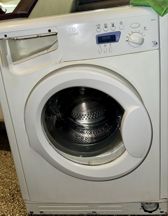 Masina de spalat indesit