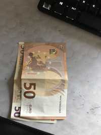 Schimb 100 euro pt 500 lei