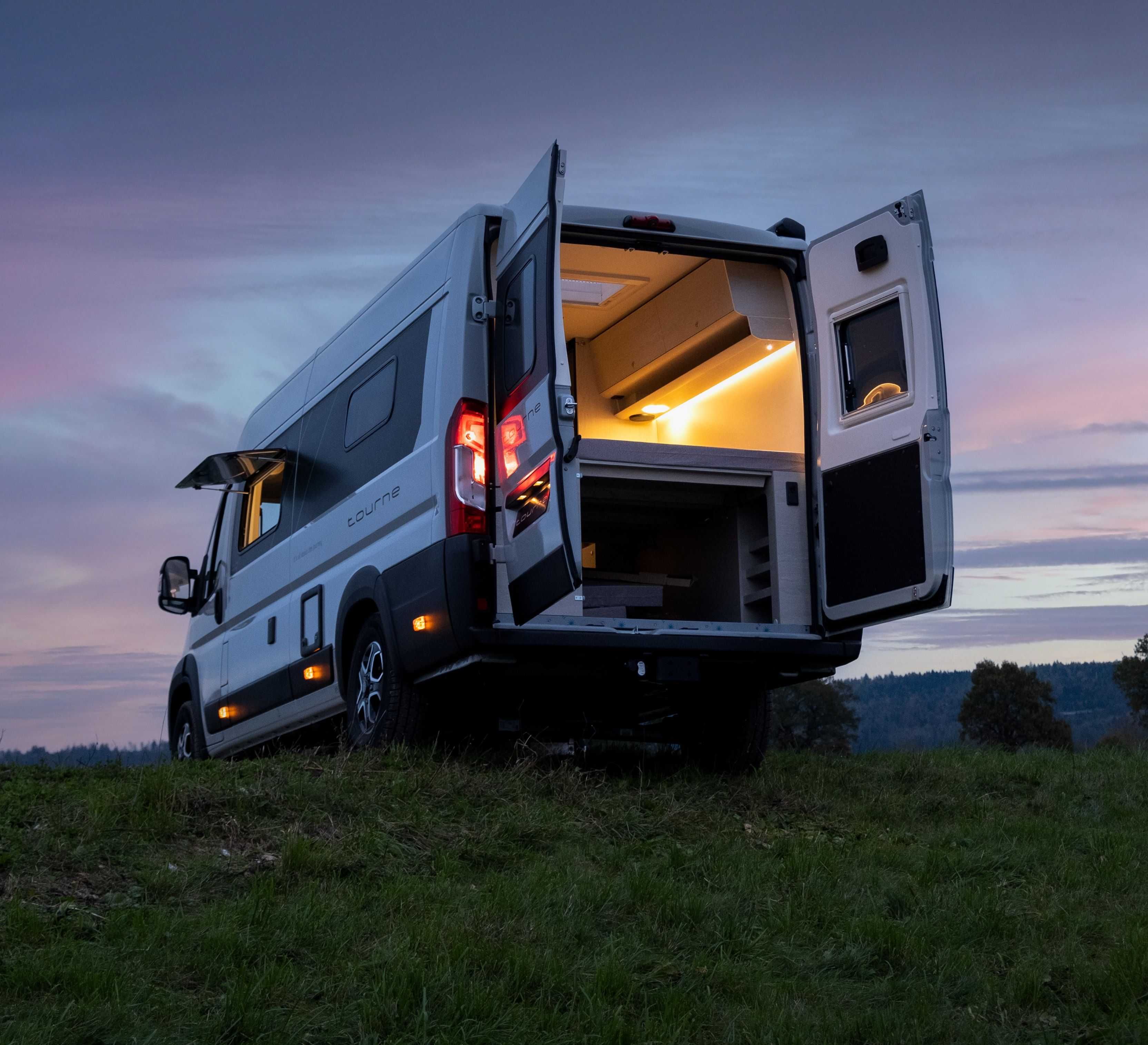 Autorulota (Campervan) TOURNE Peugeot Boxer, automat/manual, stoc noua