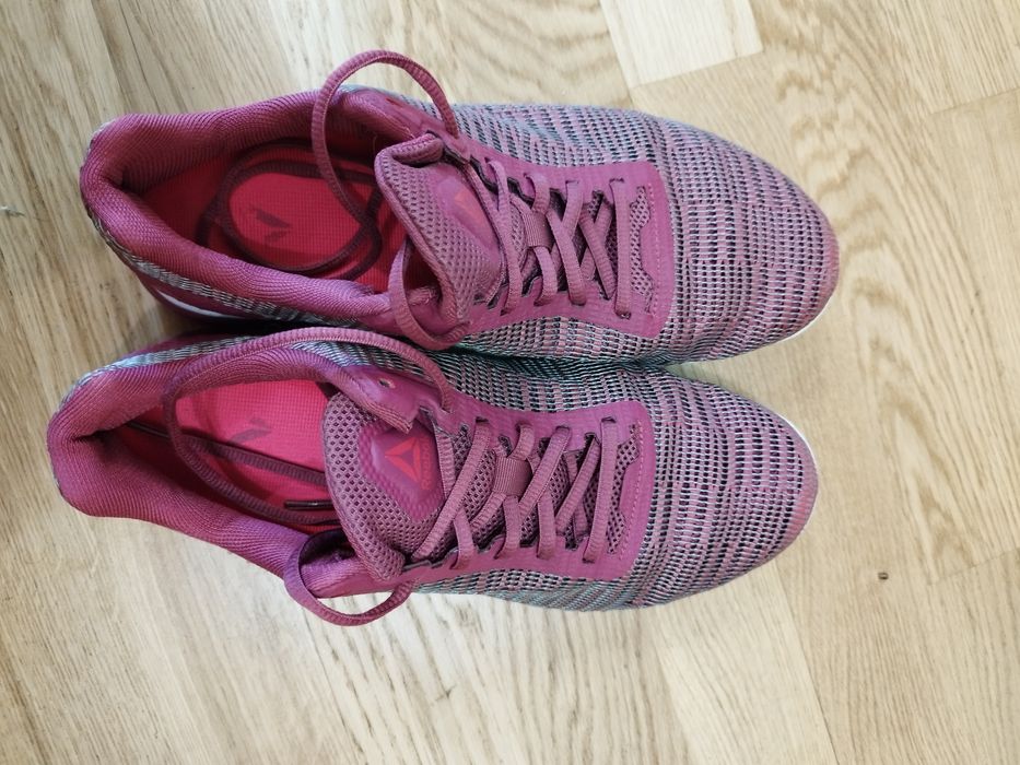 Reebok маратонки 41 номер