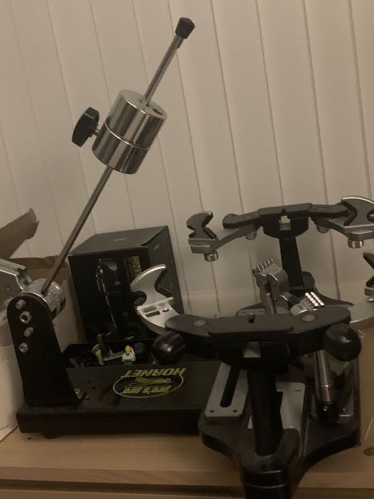 Машина за плетене на ракети Pro’s Pro Hornet