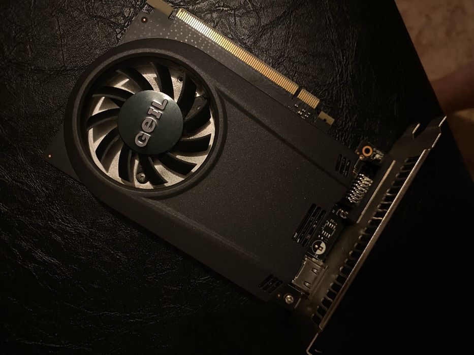 Видеокарта GTX 1030