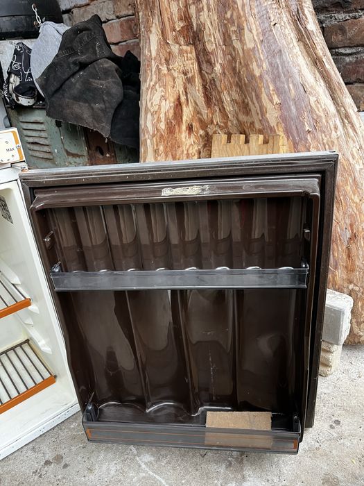 Хладилник за каравана Electrolux 212B 12V/220V/ГАЗ