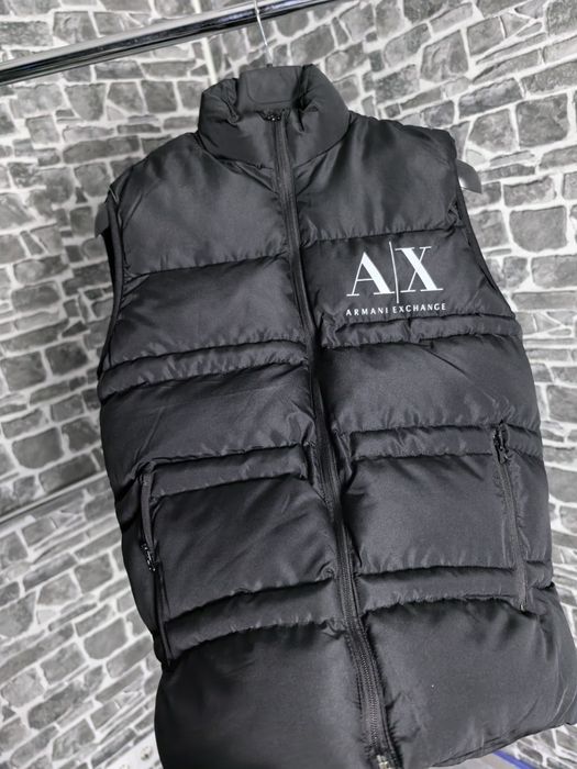 Emporio Armani елек