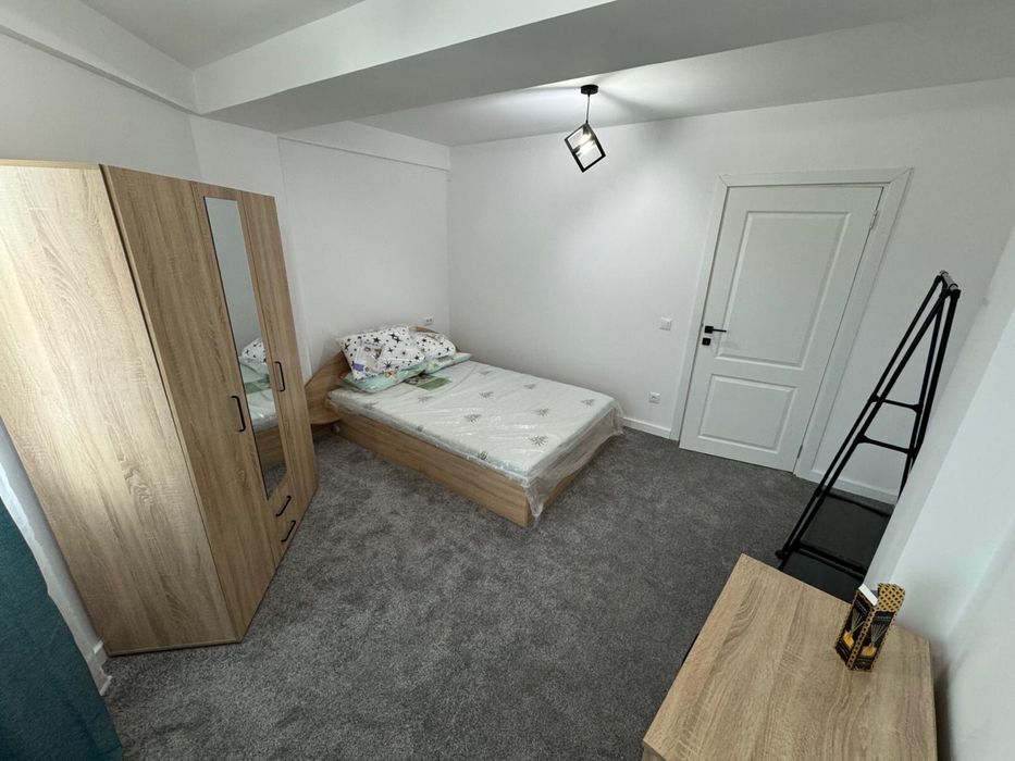 Inchiriez apartament, centru, zona Piata Mare, cladire noua