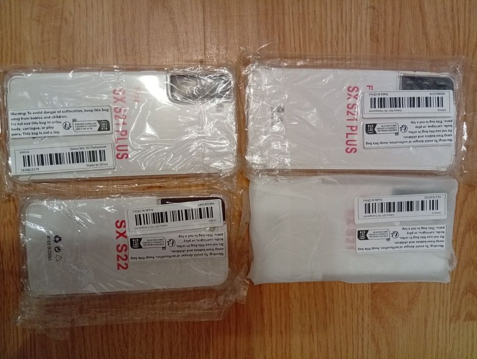 Huse iPhone și Samsung