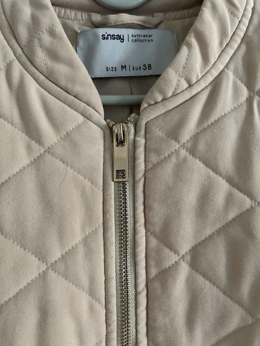 Дамско преходно яке