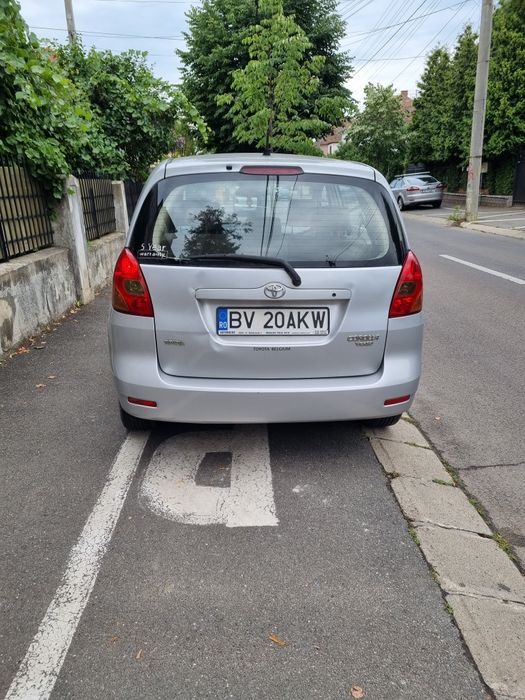 Vând Toyota Corolla Verso