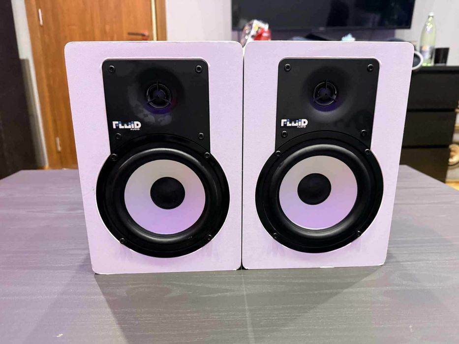 Fluid Audio C5 Активни Студийни Монитори.
