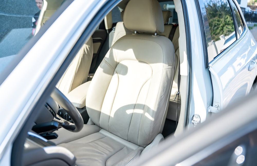 Inchiriez AUDI Q5 2.0 TDI  2015
