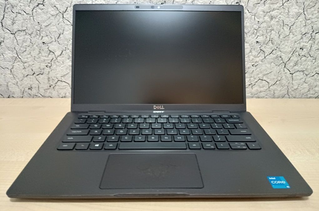 DELL Latitude 7320 13,3" IPS FHD/CORE i5- 1145G7/8GB LPDDR4/256GB NVMe