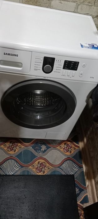 Продам машинку автомат