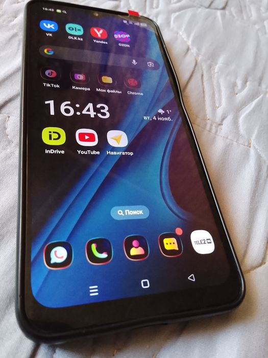 Новый ОРРО А18,128гб, не пользовался,почти, чехол кожанный