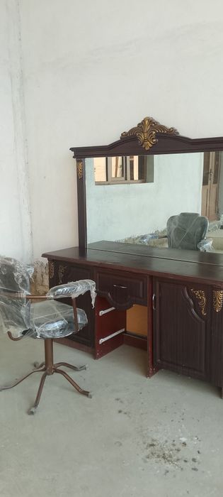 Кресло теремо сотилади