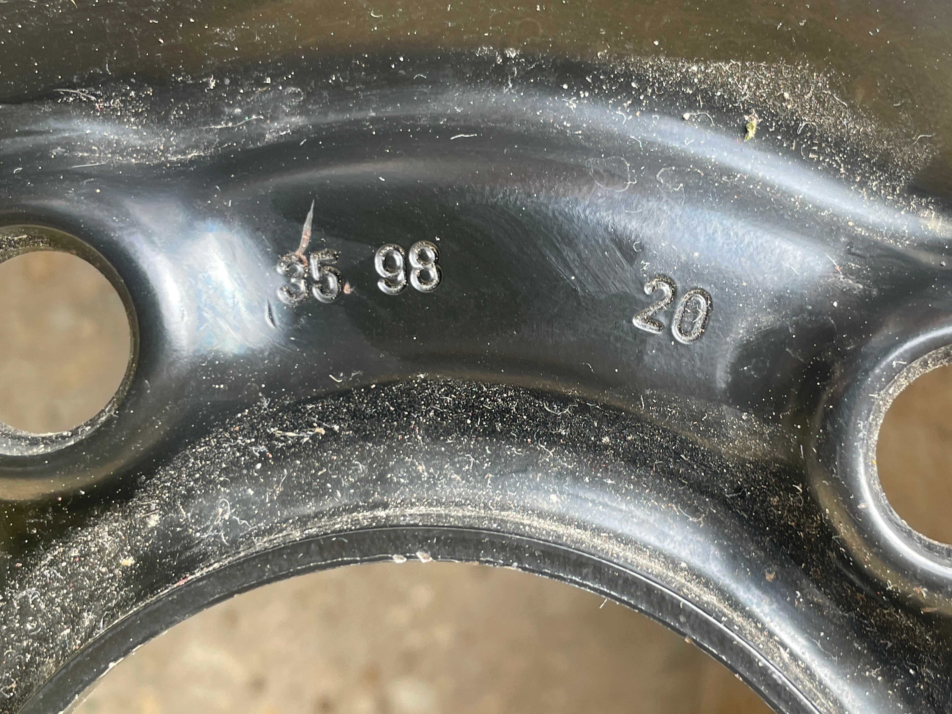 Патерица Резервна гума  T 125/90 R15