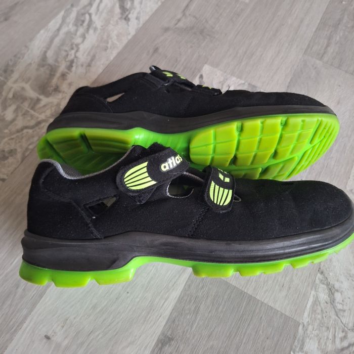 Bocanci de lucru cu bombeu Atlas nr 44