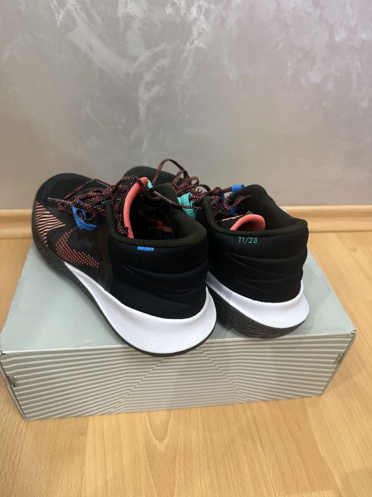 Nike Kyrie Flytrap V 5 45.5
