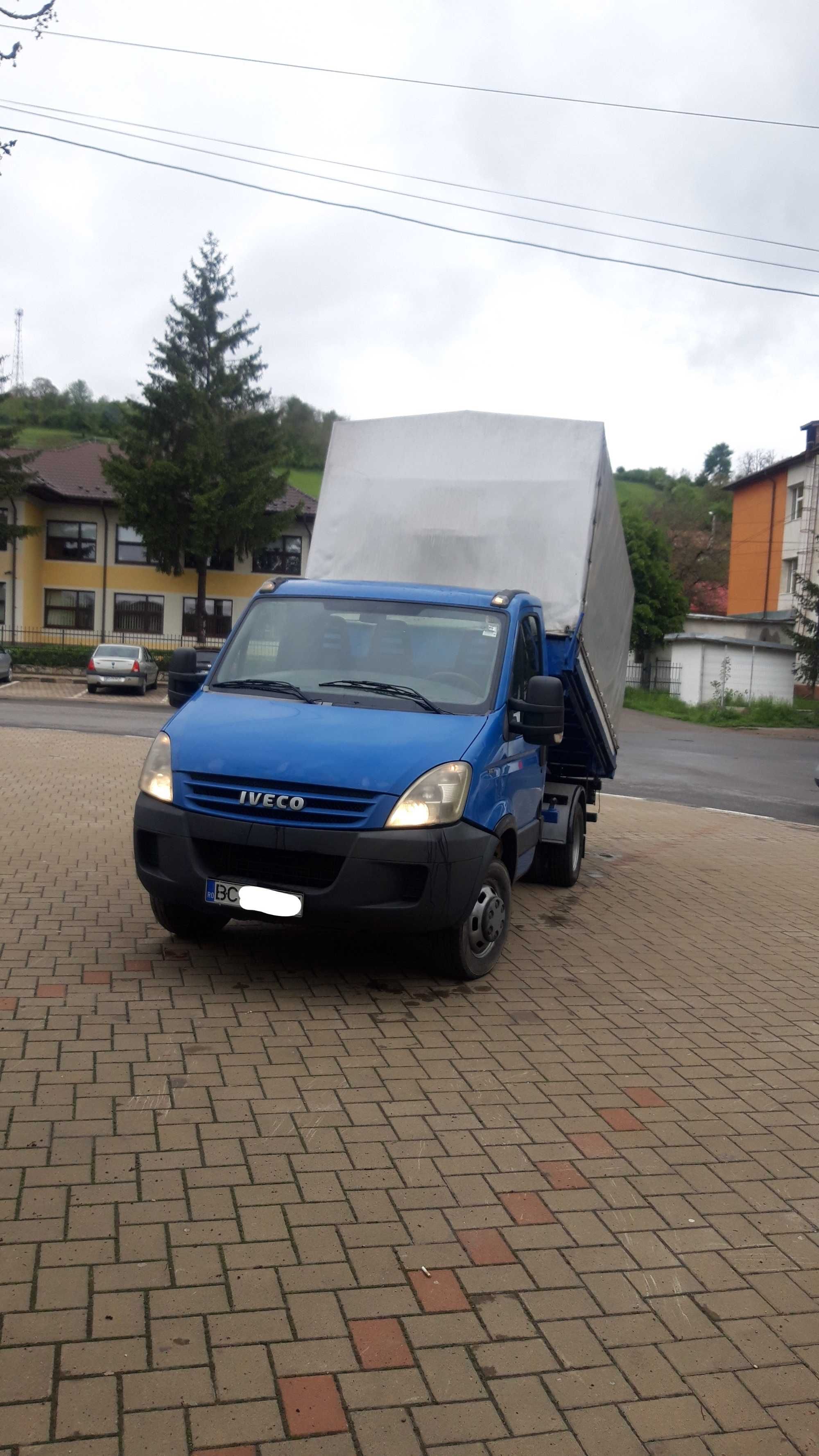 Iveco Daily basculabil pe 3 parti 12000 EURO