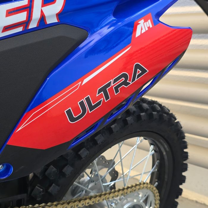 Motocross Ultra 300cc Apollo Thunder 4 timpi E-Start Nou din Germania
