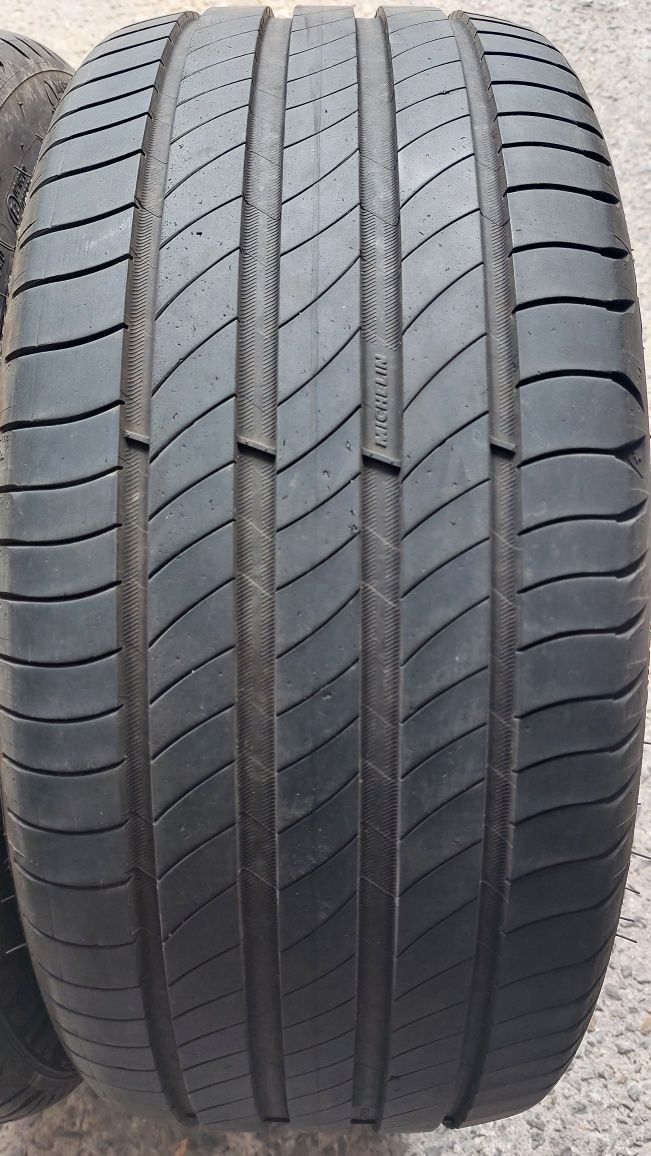 Летни гуми 235/40/19 Michelin Primacy 4 2 броя