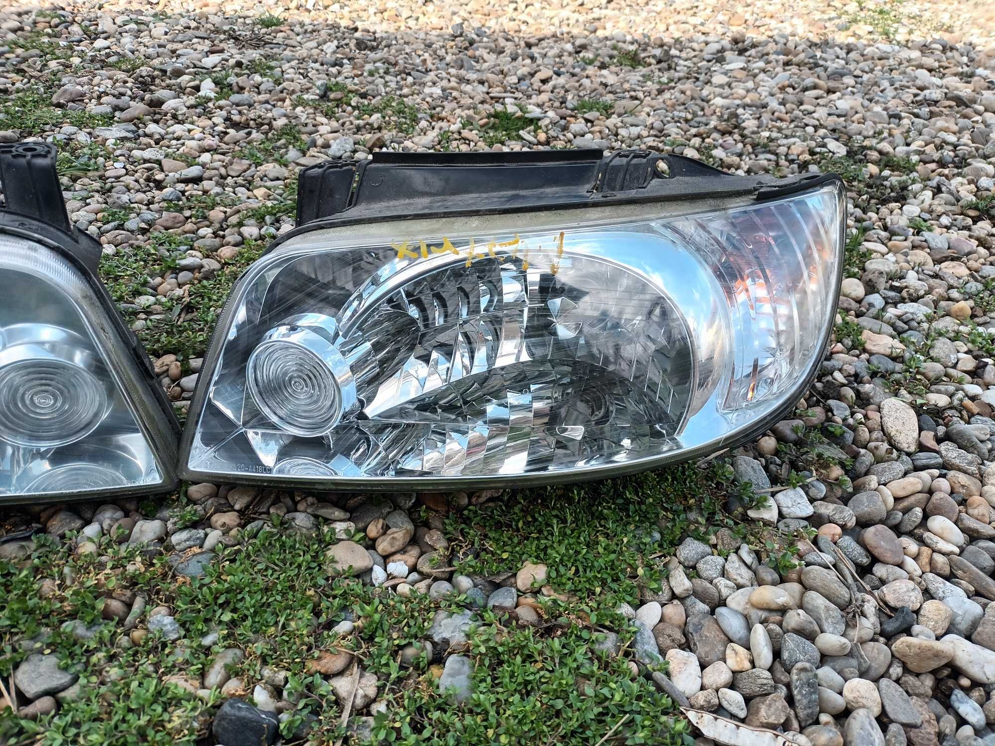 Ляв и десен фар за хюндай матрикс 01 - 06 HYUNDAI MATRIX 2001 - 2006