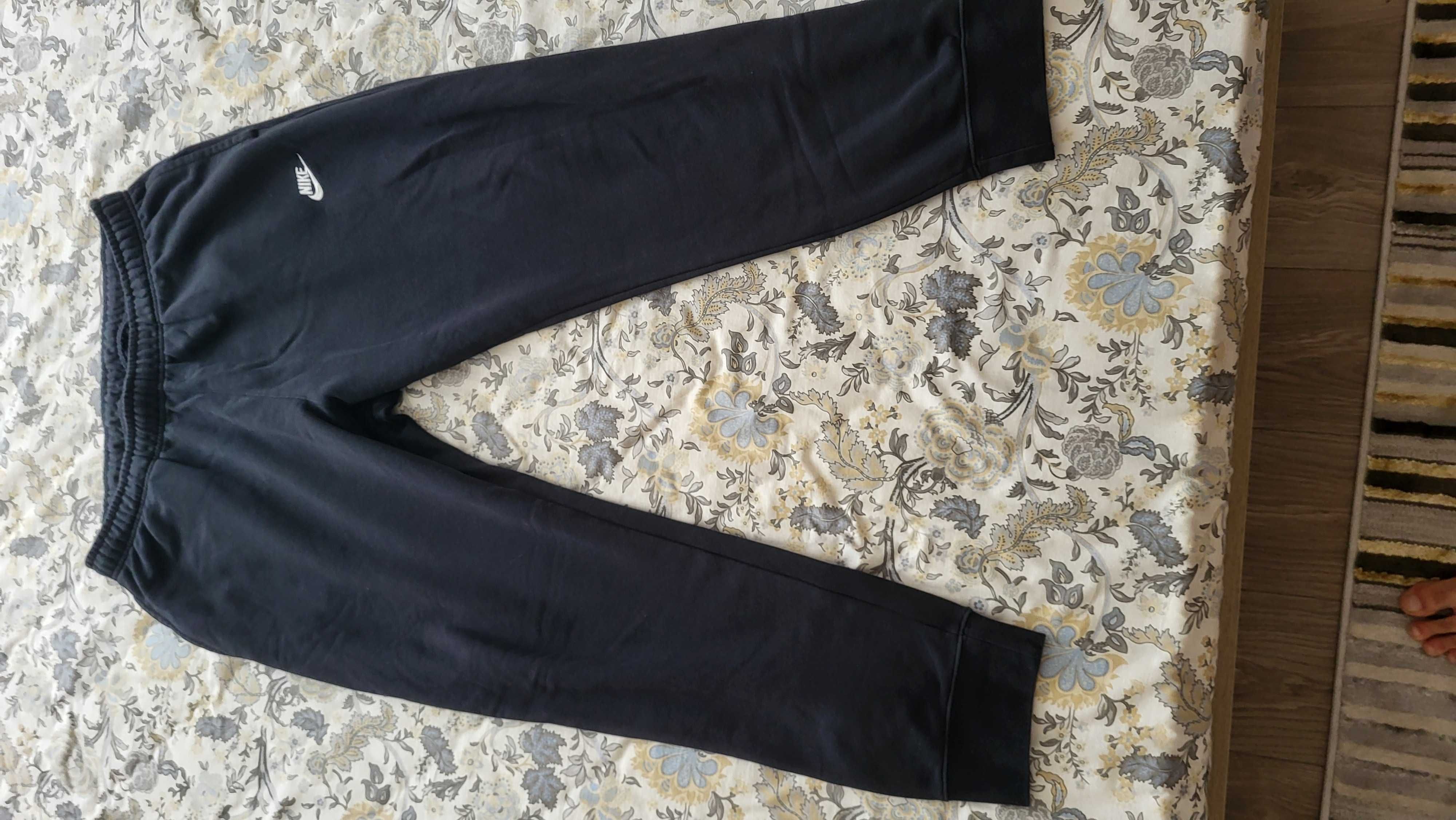 Оригинална долница на Nike XL