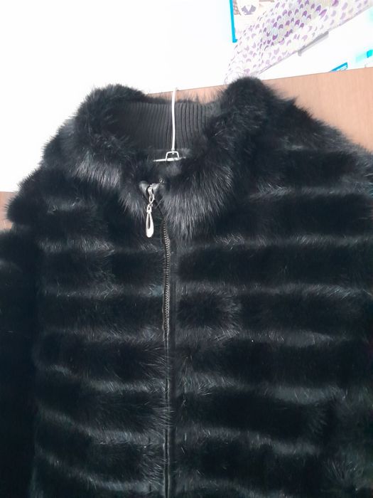 Продам норковую шубу.