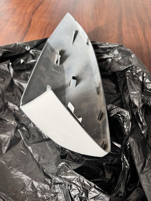 Cobalt bokovoy krishkasi motorchigiyam bor