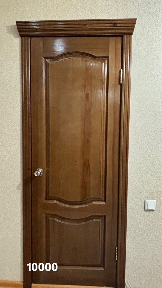 Двери из натурального дерева