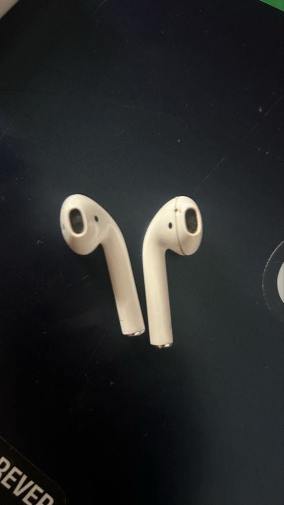 Vând airpods 2 la pret accesibil