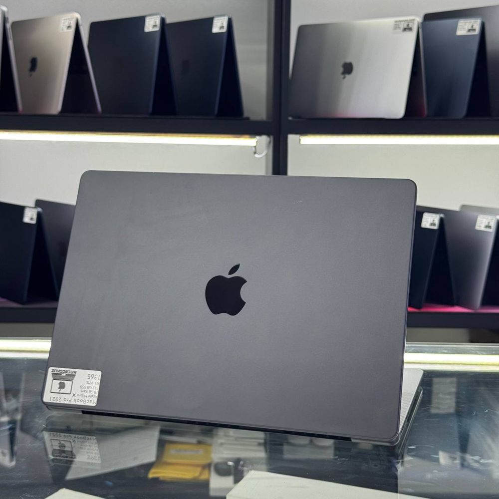 Macbook Pro 2023 / M3 Pro / 18 / 512 / 83-97%