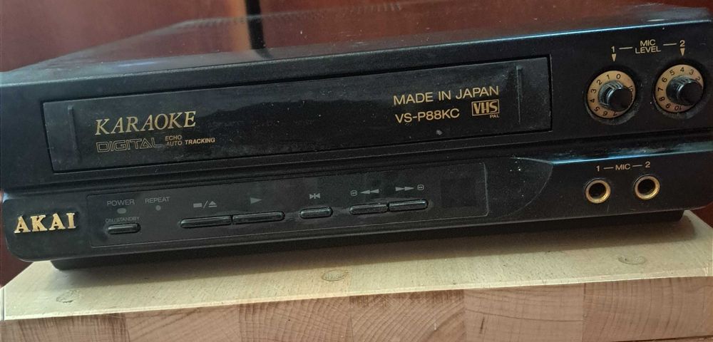 Video AKAI VS- P88KC VHS ,in stare bună de funcționare!