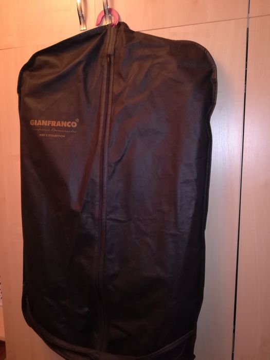 Продам костюм мужской.