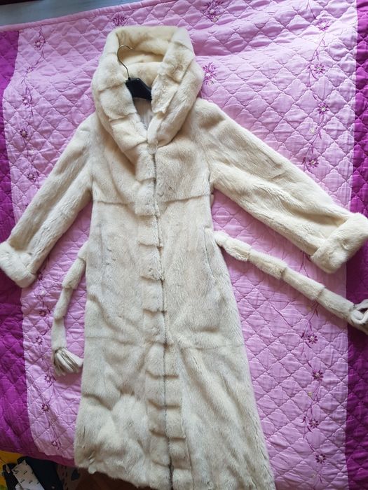 Продам шубу норковую б/у