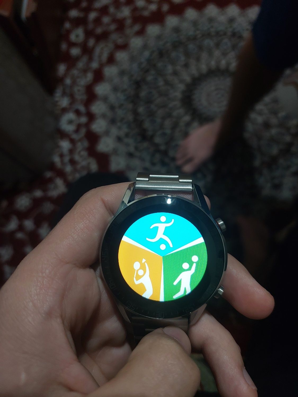 Продается спортивный оригинал Smart Watch