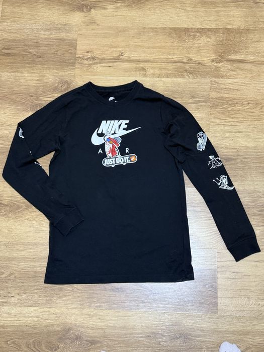 ( VANDUT ) Bluza Nike pentru 13-16 ani