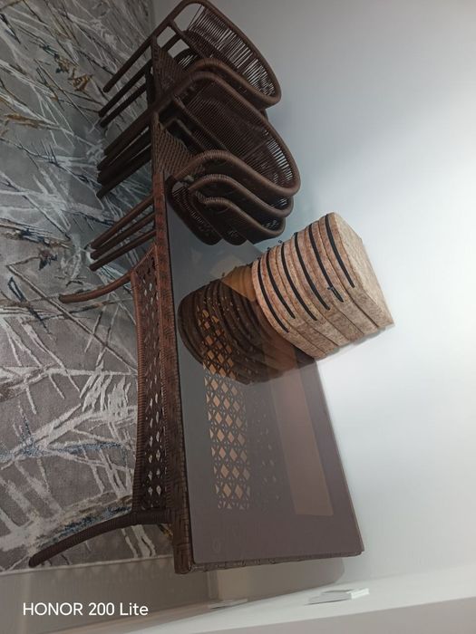 Стол-стул янги олинган ишлатилмаган Ратан стол -стули сотилади нархи