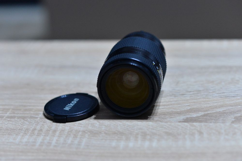 Nikon AF Zoom-Nikkor 35-70mm f/2.8D