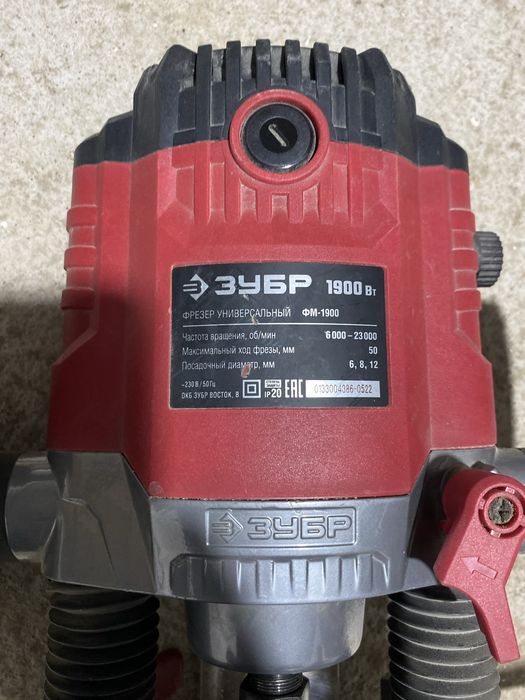 Продам фрезер универсальный ФМ-1900 ВТ