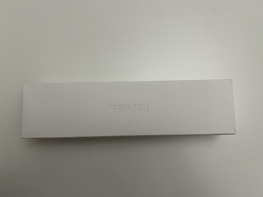 Продам apple watch 4