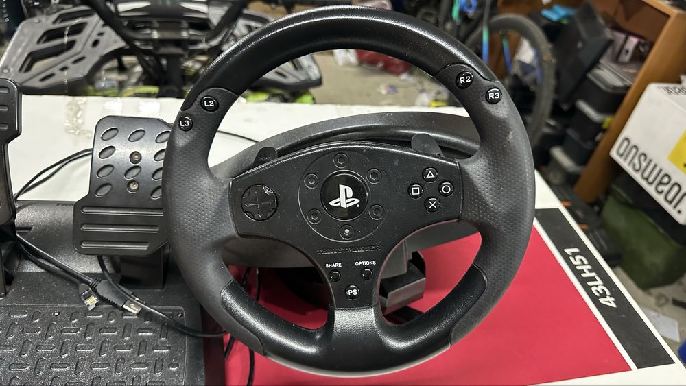 Волан Thrustmaster T80 с педали .