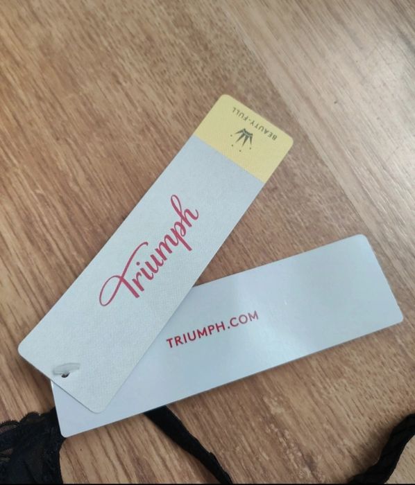 Sutien Triumph Beauty Full Couture W mărimea 70E