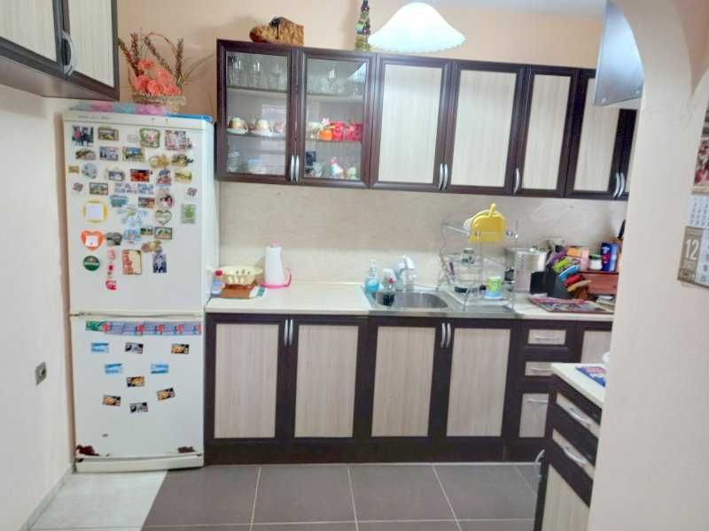 Продава се Етаж от къща в Карнобат - 120 кв.м за 875 €/кв.м - Снимка #3