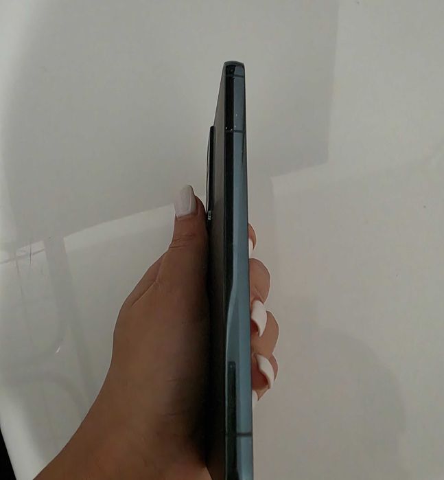 Vând telefon Samsung Galaxy s22, Second Hand