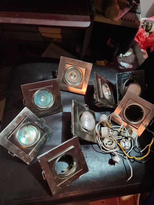 Suport cu bec led