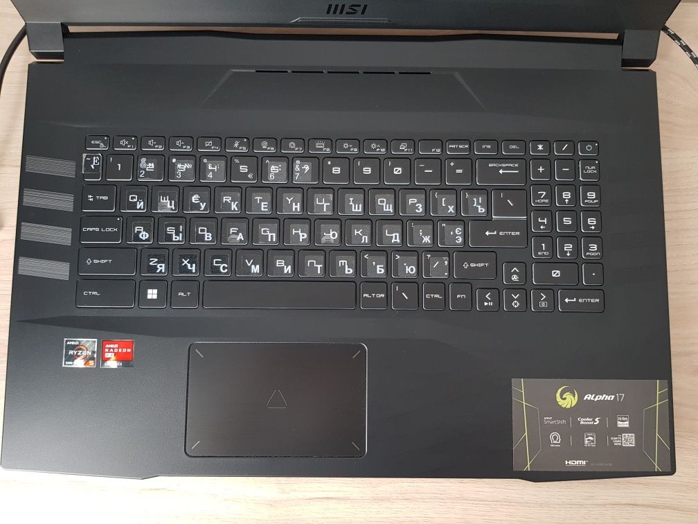 Laptop Gaming MSI Alpha 17 B5EEK-026XRO