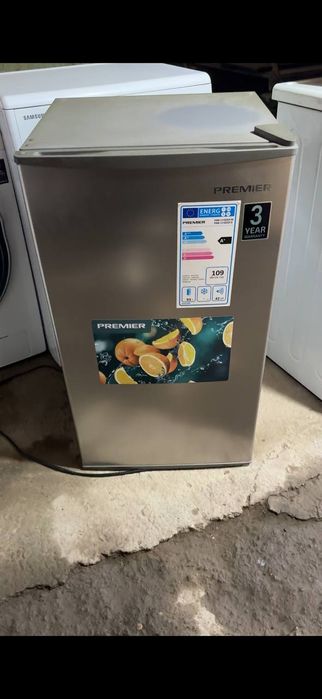 Продам мини холодильник