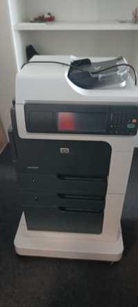 Голям принтер-скенер