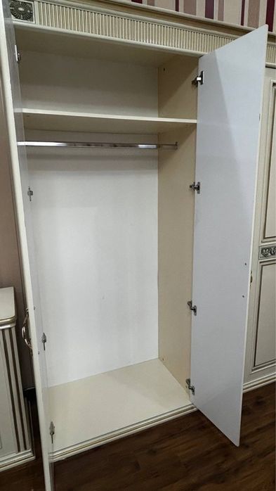 Спальный мебель со шкафом